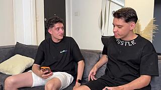 Я трахаю колумбийскую эбони MILF Карлу Морелли в доме друга в сцене кремпая.