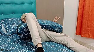 मेरे हॉर्नी स्टीपसन को हिलाते हुए पाया और हाथ बंटाया - पूरी कहानी