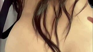 Arap çift oral ve meme sıkma ile vahşileşiyor