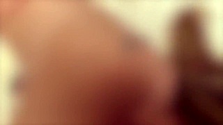 ลูกชายเลี้ยงเย็ดหีแม่เลี้ยงสไตล์ด็อกกี้ก่อนเดทของเธอ