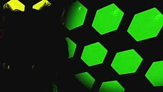 Бразильская студентка дико скачет на хуе в клубе