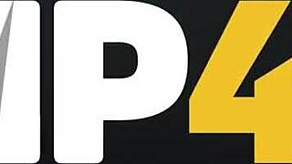 Όμορφη μελαχρινή νύφη γαμάει ορνιάρη βοσκό σε καλοκαιρινό χωράφι