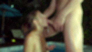 ควยใหญ่ยัดตูดแน่นของคนแปลกหน้าข้างสระน้ำ