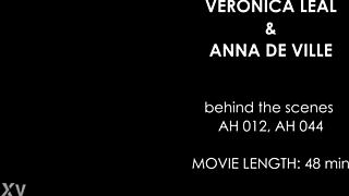 Veronica Leal und Anna De Ville plaudern über geheime Arschspiel-Tricks backstage!