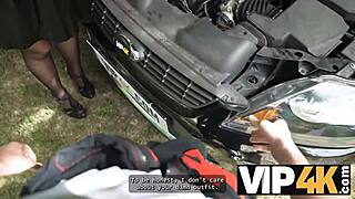 Πώς η Texas Patti του vip4k δελεάζει τους άντρες δημόσια τόσο εύκολα;