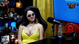 Geisy DK показывает татуировку на спине и умоляет Ruana нагнуть ее на улице! 🔥