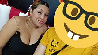 Miksi pieni puolisisko hiipi huoneeseeni?