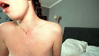 असली घरेलू सेक्स, सच्ची फीलिंग्स और जोरदार कराहों के साथ ऑर्गेज्म