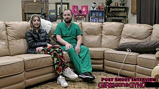 Daisy Bean’s vernederende gyno examen op Tampa University! 😳