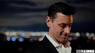 Milfy Phoenix touží po BBC a dostává tvrdé buchání!