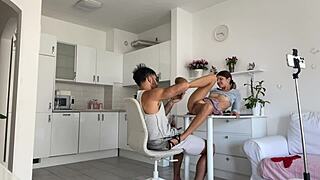 ¿Quieres ver un follada hardcore BTS con una adicta?