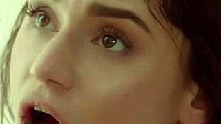 अरे, लाना रॉय मसिव कॉक से डर्टी ऐनल के बारे में है!