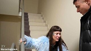 Girişte bizi sikişirken gizlice izliyor musun?