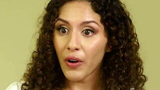 Milf Liv Revamped Castiga Babás Sexy com Lambidas Lésbicas Intensas