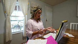 새엄마가 지금 섹스 코스타 구함