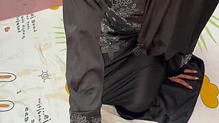 Cewek muslim hijab ditumbuk mertua setelah dance workout