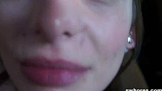 Късметлия взема красива улична курва и я чука за евтини пари 18+.