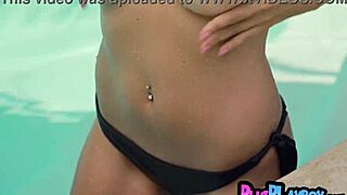 Ali Rose, mutasd a nagy cicijeidet és az íves testedet?