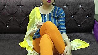 我在家用印地语音频教继妹性爱课