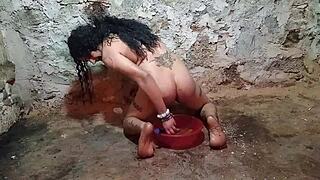 Próbowałem zabawy analnej z ogórkiem, było dziwne ale przyjemne