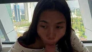 Ngewe Gadis Asia 18 Tahun di Hotel Mewah