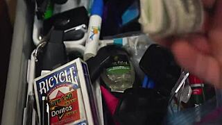 Νεαρή Αραβίδα υπηρέτρια αντιμετωπίζει συνέπειες για κλοπή στο σπίτι