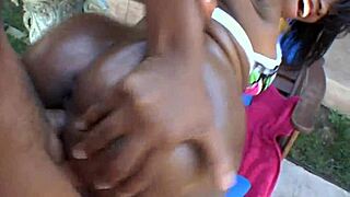 Morena brasileira gostosa leva anal interracial em grupo de quatro ebony com tetinhas 18+ e gozada