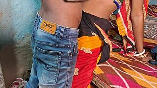 हॉट भाभी स्कर्ट ब्रा में डर्टी टॉक डोगी चुदाई डीपथ्रोट ब्लोजॉब क्विकी चूत एक्शन सास से