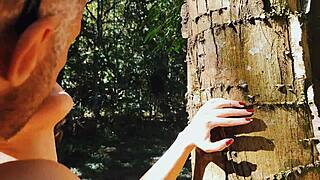 Hvorfor erter du meg i skogen, hete stebdatter?