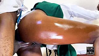 Быстрый трах после уроков с жёстким догги-стилем