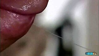 De här två jävla snyggingarna dyker in i vintage BDSM med hårt knull, tight fitta och asiatisk fetish i klackar och latex