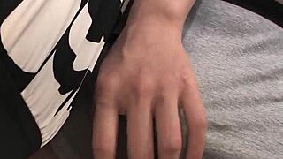 Utangaç japon 18+ çirkin yaşlıları baştan çıkarıp sert grup creampie ve am dövmek