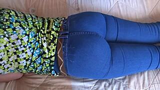 mom lets me jerk off to her flashing pussy... wanna fuck her bad?