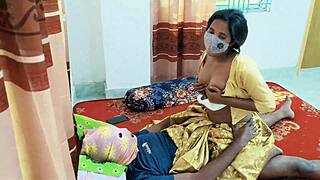 Desi bhabhi в saree прави romantic sex с husband