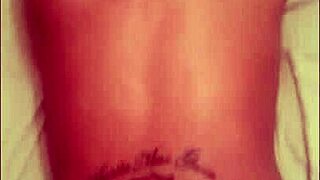 Amateur couple fucking with toys and assplay in homemade scene?