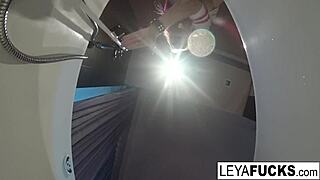 Leya Falcon's Ass In The Shower?