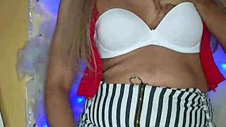 travesti hermosa y maquillada, looking absolutely stunning, right? 😍