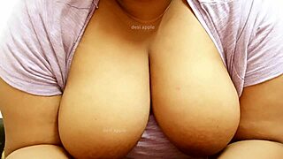 Look at this Asian sexy big boobs milf
