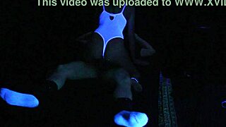 Carrie, want blacklight sex with me?