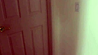 Ike screwing velvet rains shaved pink pussy