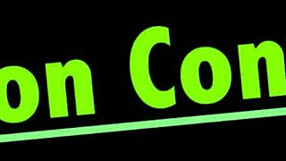 Warden's big booty wife calms prison riots with her curves! 🍑🔥