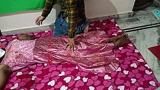 Chatting with friends in the bedroom on a homemade video 😊