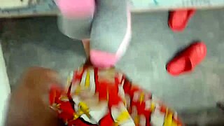 increible culo movin’ when we were alone after tv, she let me see her big open ass and fill it with my cock!