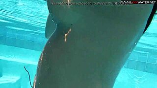 Sexy Diana Kalgotkina swims naked in public pool, so tempting.