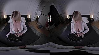 i explore the dark room vr with my big boss