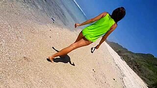 Passionate banging on paradise beach