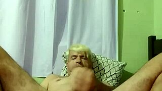 Sex Boy Craves Intense Gay Encounters!