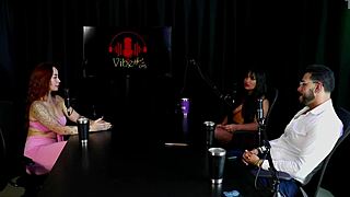 safada shows tits and twerks for fiancé after discussing couple hypocrisy