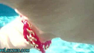 Brunette devours babe's pussy in outdoor POV