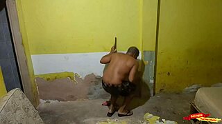 Yo, I seduced the builder my husband hired until he banged me hard! 😈